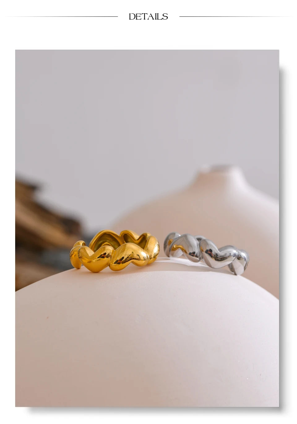 Heart geometric ring in 18K gold-plated stainless steel.