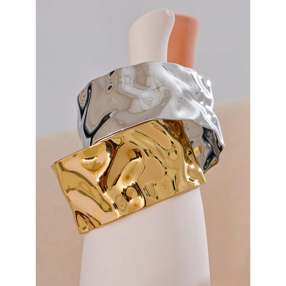 Geometric Bracelet — Gold-Plated Stainless Steel · PS2082
