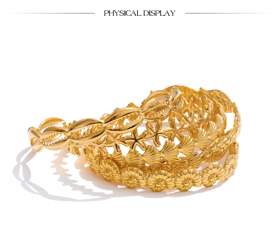 Shell Star Geometric Bracelet — Gold-Plated Stainless Steel with Shell · PS2123