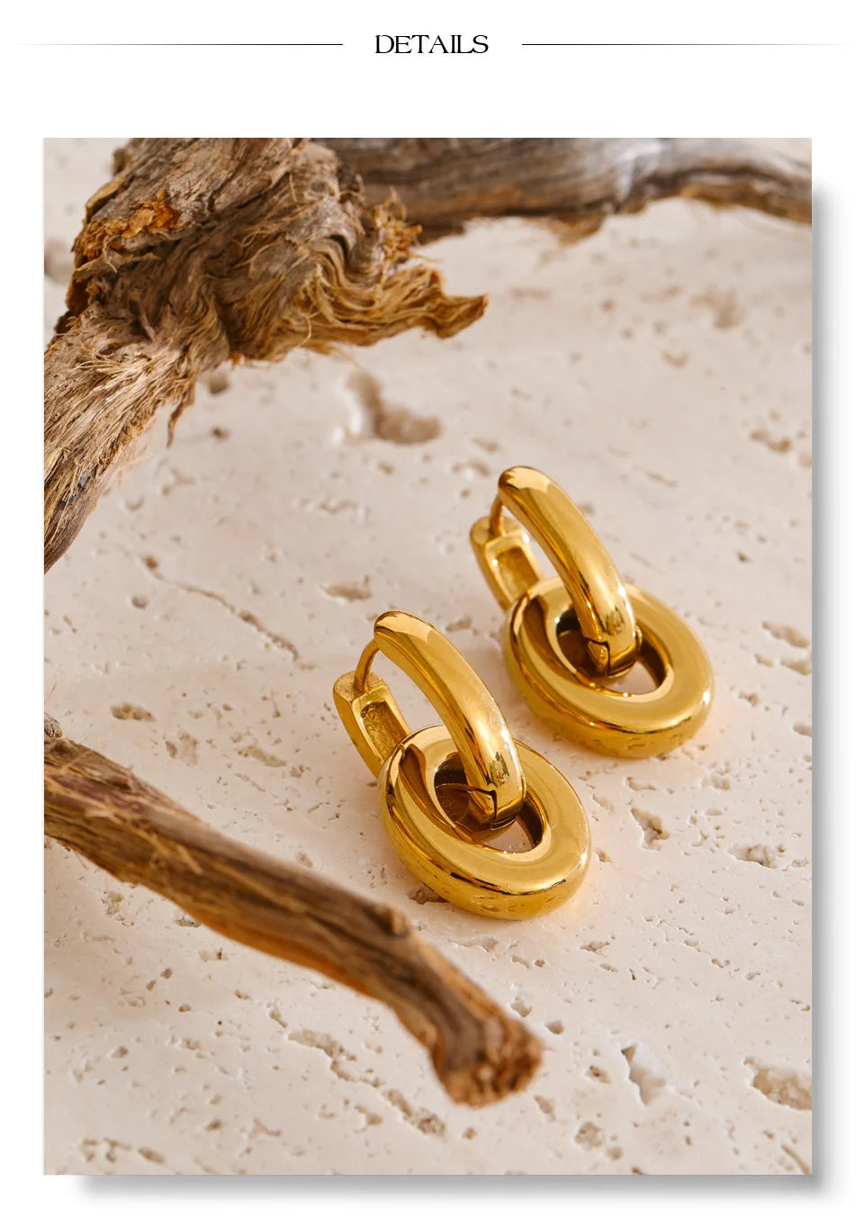 Geometric earrings in gold-plated stainless steel.
