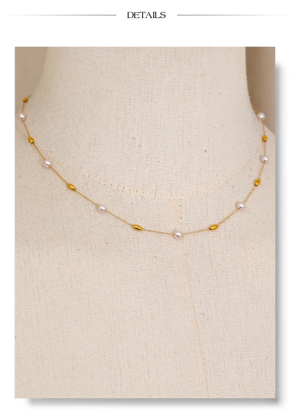 Pearl beaded geometric necklace in gold-plated stainless steel with pearl.