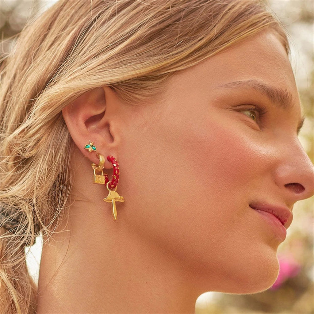 Vintage mushroom earrings with a female niche temperament, earrings with gold plating and color retention