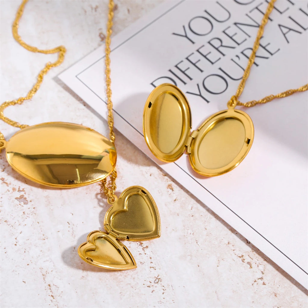 Stainless steel heart-shaped photo album, glossy photo box, envelope, necklace, plated with real gold for color preservation