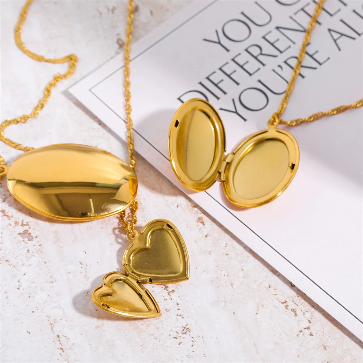 Stainless steel heart-shaped photo album, glossy photo box, envelope, necklace, plated with real gold for color preservation