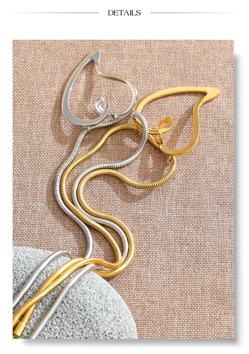 Heart necklace in gold-plated stainless steel.