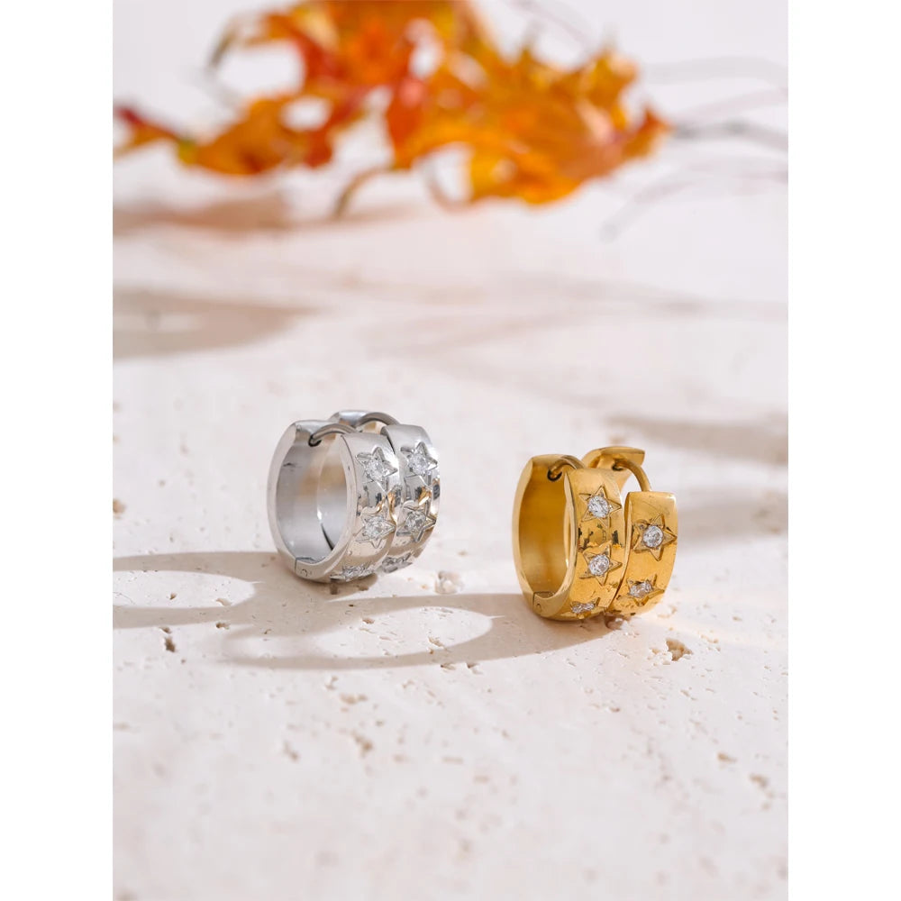 Cubic Zirconia Star Geometric Earrings — Gold-Plated Stainless Steel with Cubic Zirconia · PS1985