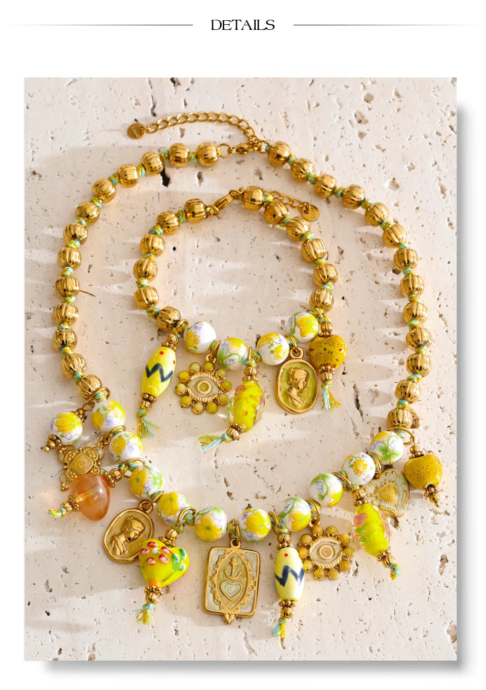 Heart beaded vintage necklace in gold-plated stainless steel.