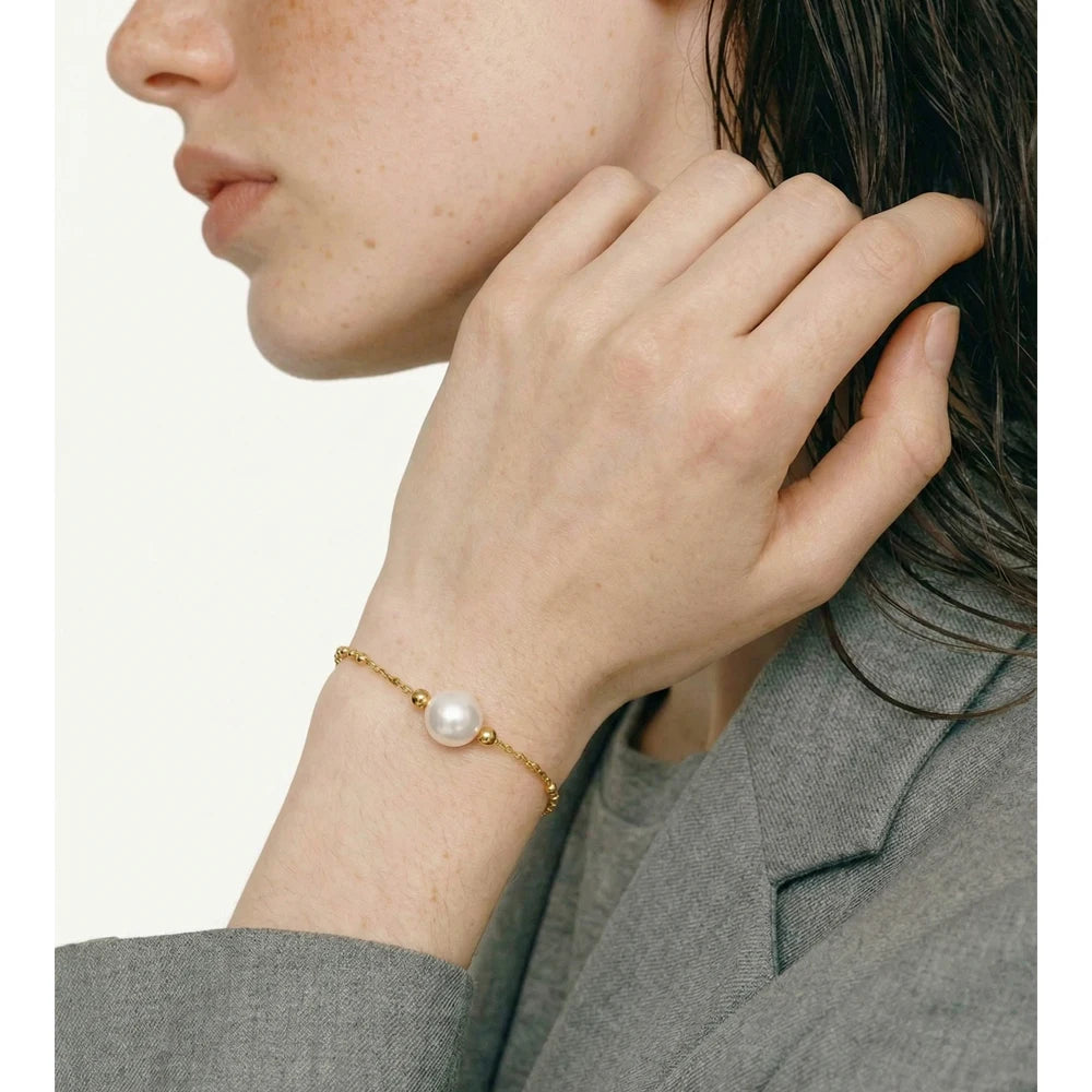 Pearl Geometric Chain Bracelet — Gold-Plated Stainless Steel with Pearl · PS1048