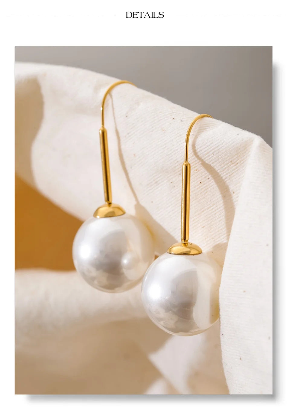 Pearl geometric earrings in gold-plated stainless steel with pearl.