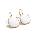 Enamel geometric earrings in gold-plated stainless steel with enamel.