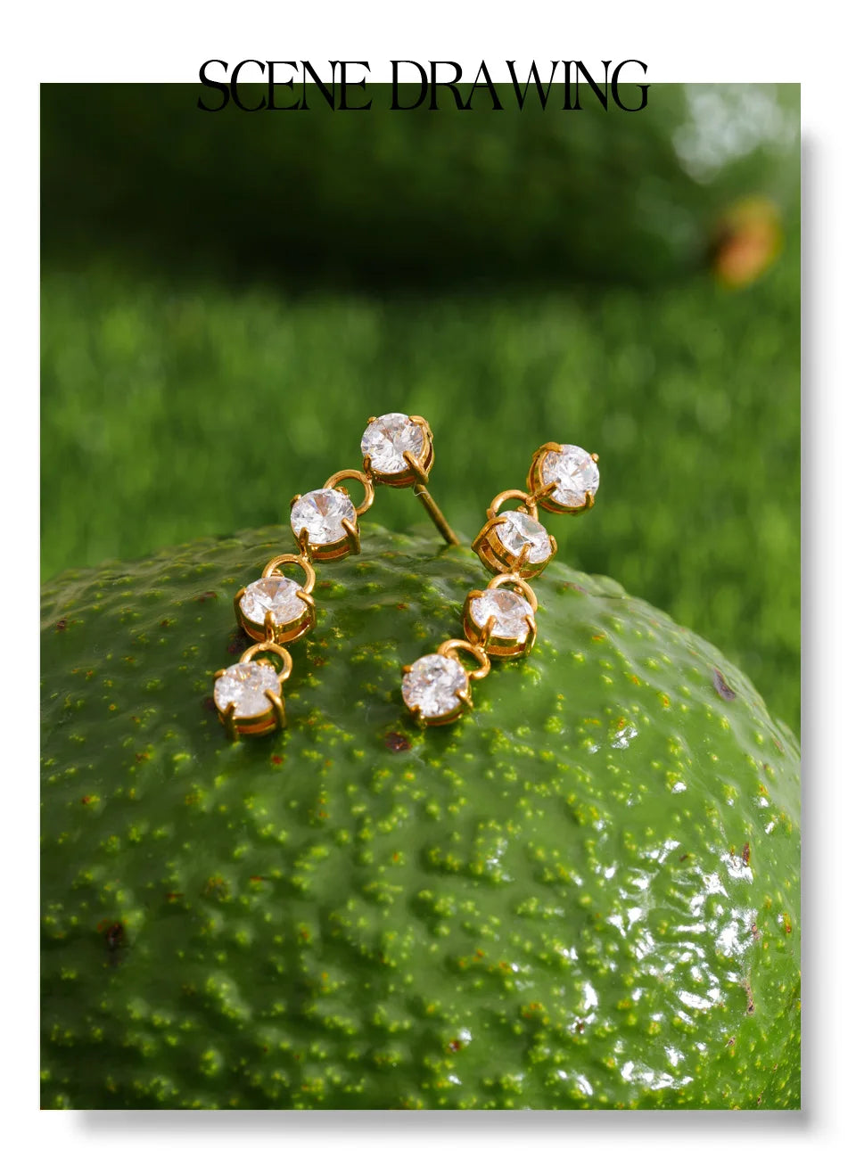 Cubic zirconia geometric chain earrings in gold-plated stainless steel with cubic zirconia.
