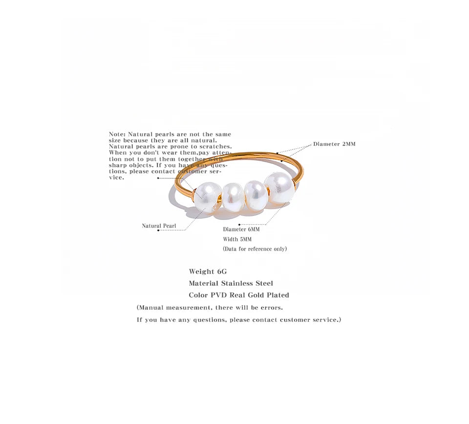 Freshwater pearl geometric ring in 18K gold-plated stainless steel with freshwater pearl.