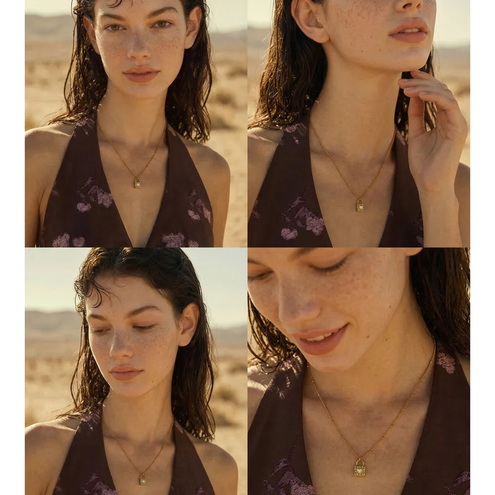 Shell heart geometric necklace in gold-plated stainless steel with shell.