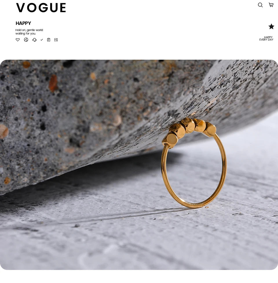 Beaded geometric ring in 18K gold-plated stainless steel.