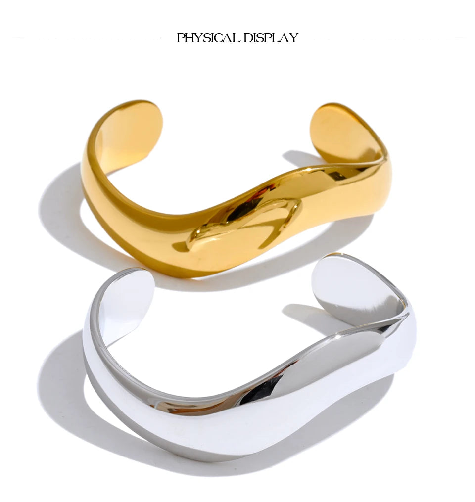 Minimalist Geometric Bracelet — Gold-Plated Stainless Steel · PS1688