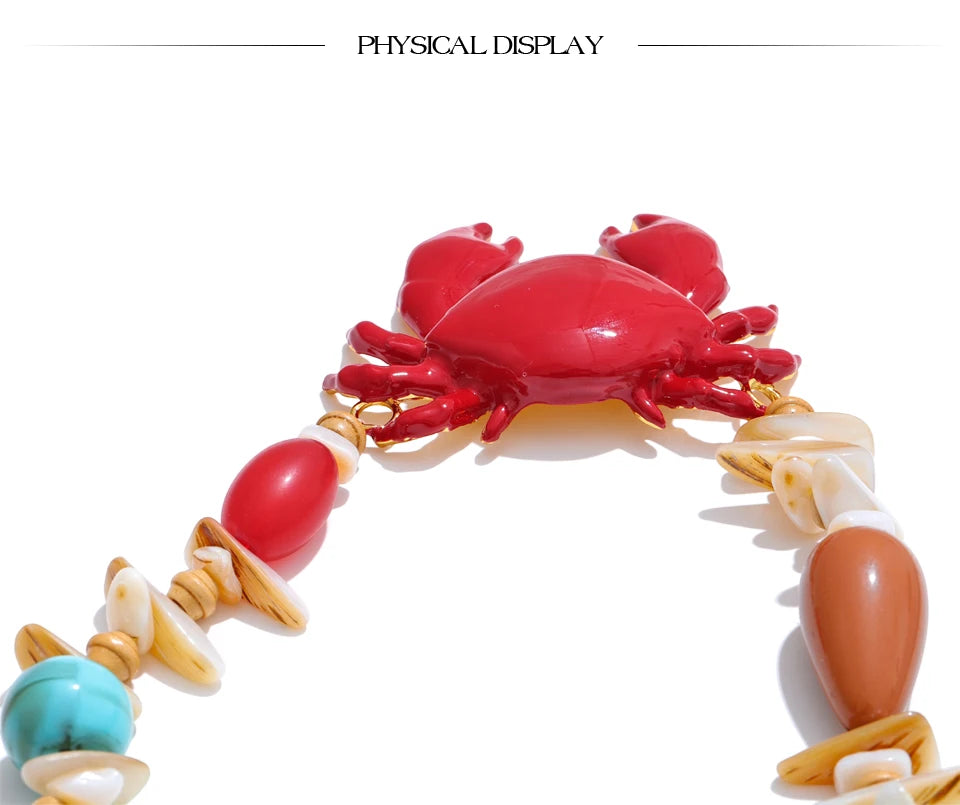 Red shell resin necklace in gold-plated stainless steel with natural stone and shell.
