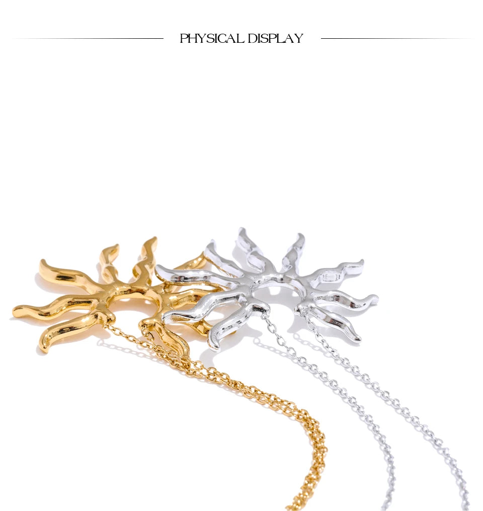 Sun geometric necklace in gold-plated stainless steel.