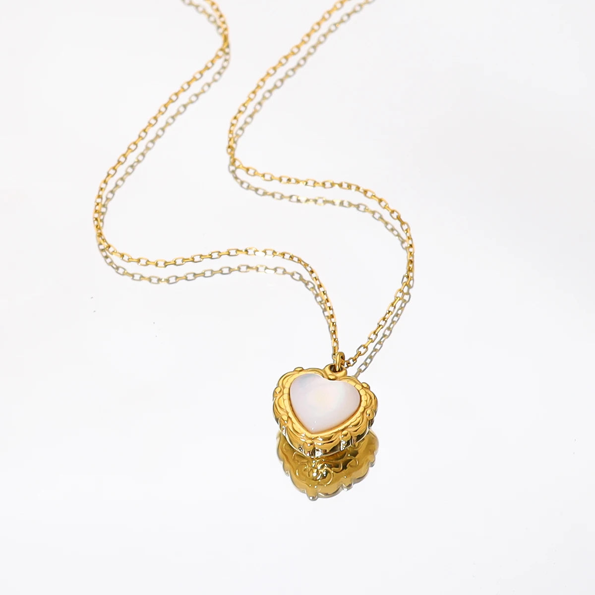 Pendant Necklace White Shell Heart Charm — 316L Stainless Steel · PS413