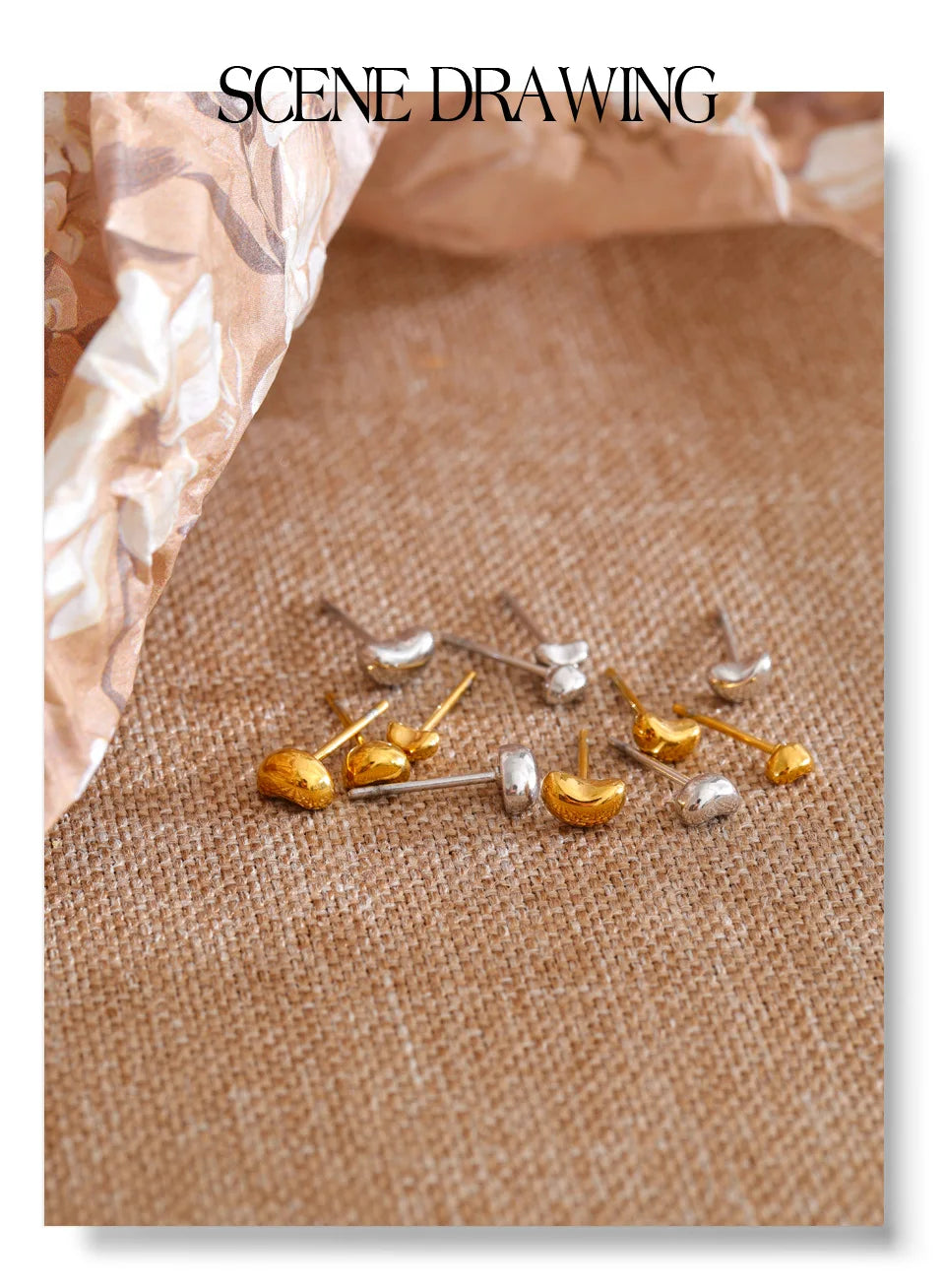 Heart earrings in gold-plated stainless steel.