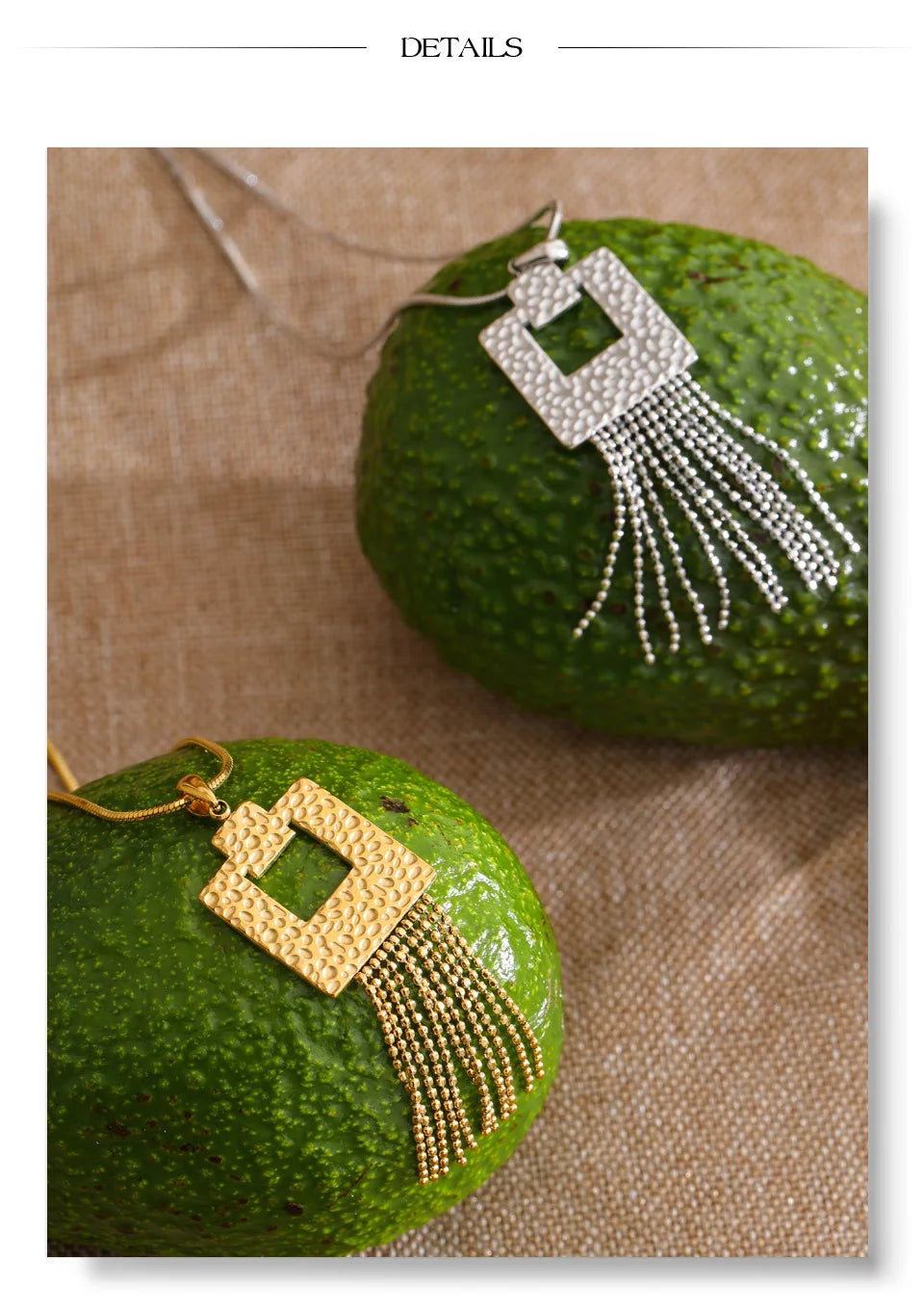 Geometric chain earrings in stainless steel.