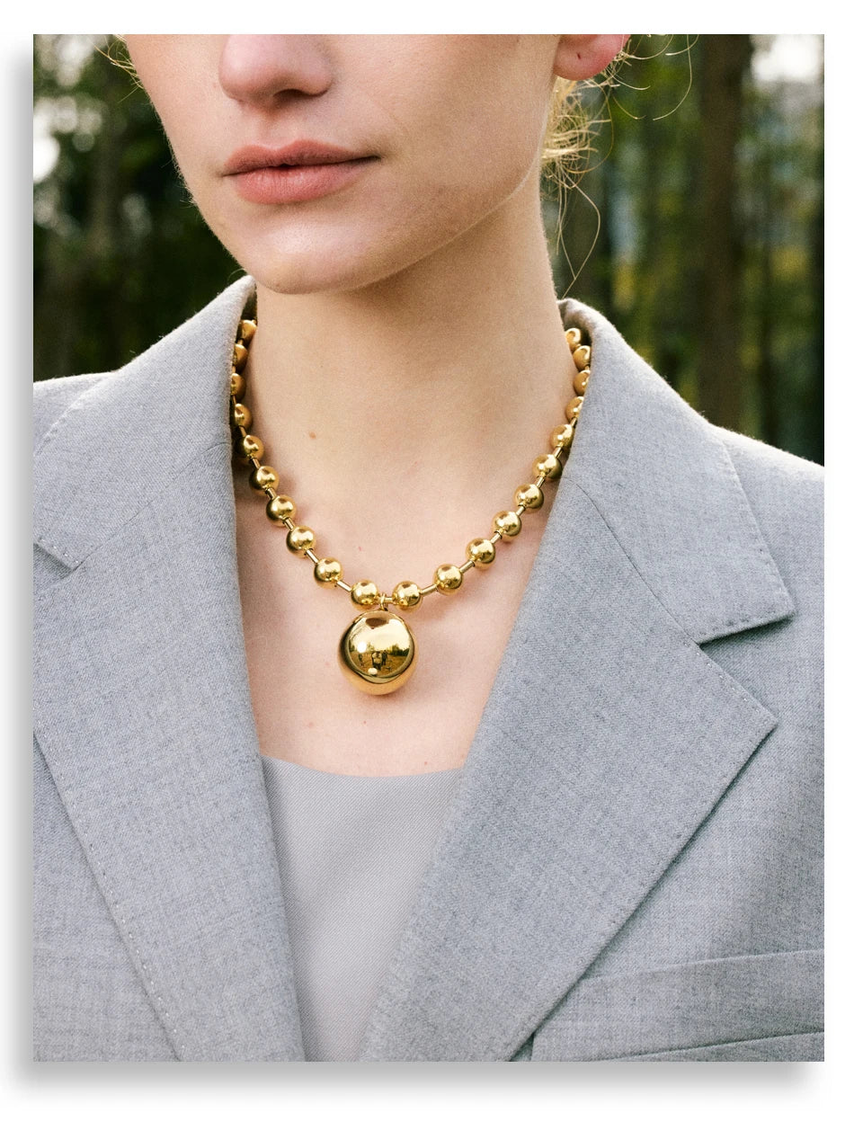 Heart star beaded necklace in gold-plated stainless steel.
