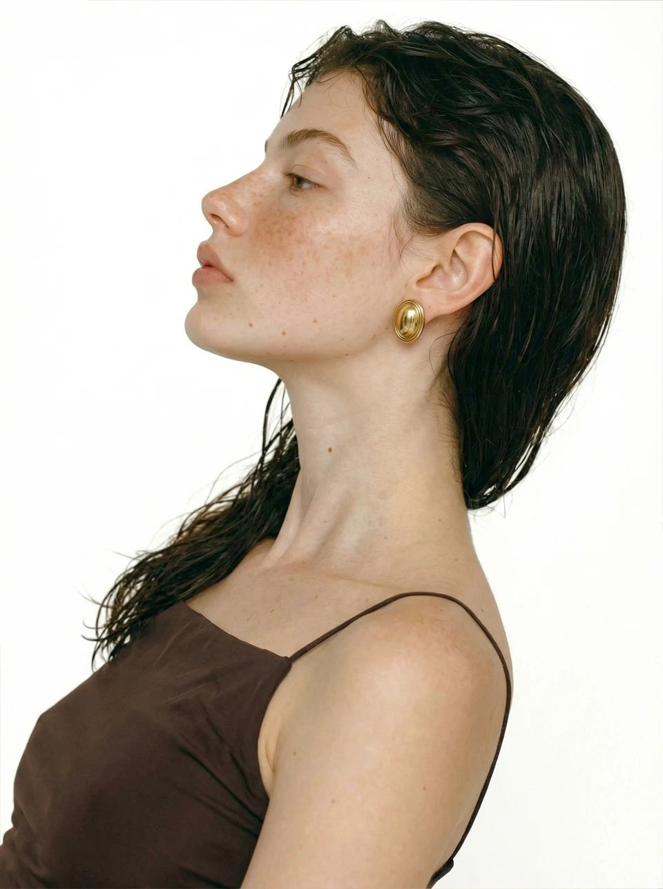 Geometric earrings in gold-plated stainless steel.