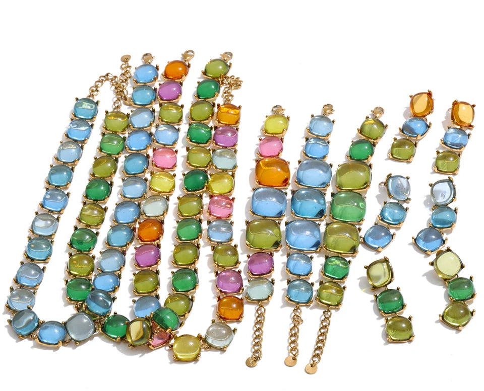 Resin acrylic multi-color earrings in gold-plated stainless steel with resin and acrylic.