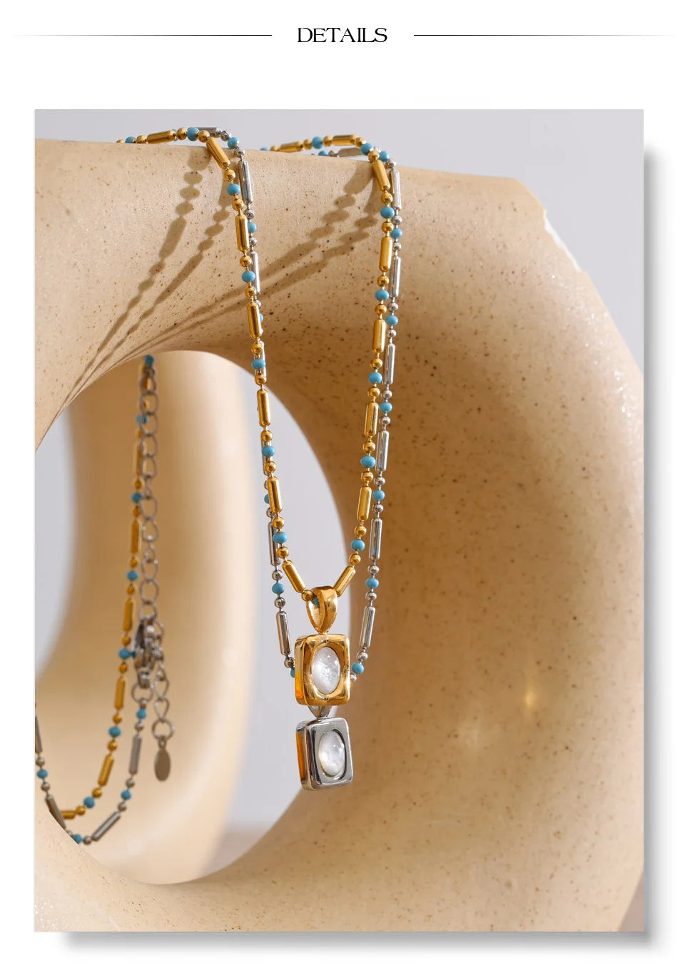 Shell geometric necklace in gold-plated stainless steel with shell.