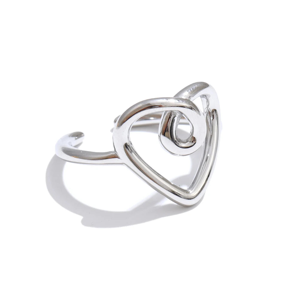 Heart ring in 18K gold-plated stainless steel.
