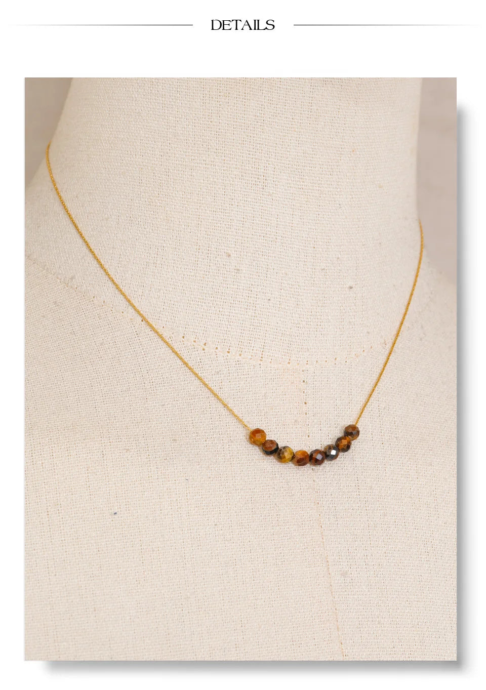 Natural stone beaded geometric necklace in gold-plated stainless steel with natural stone.