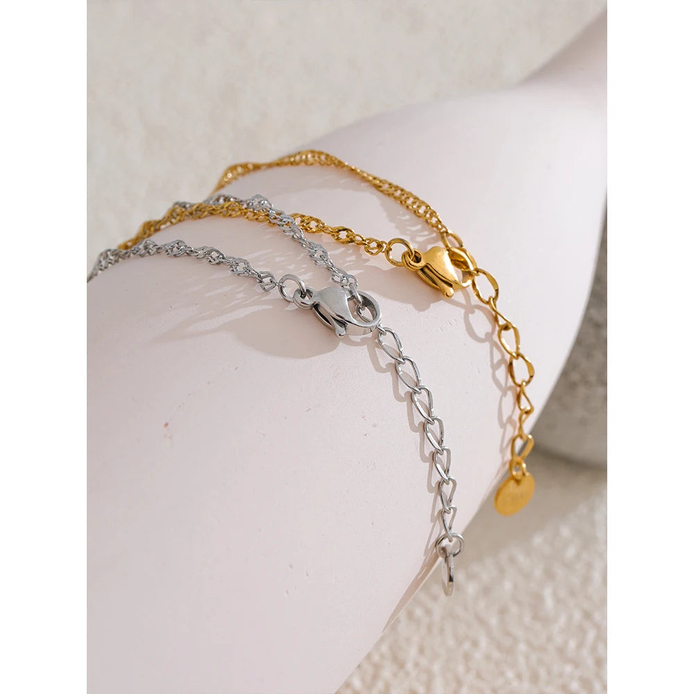 Geometric Chain Bracelet — Gold-Plated Stainless Steel · PS2065