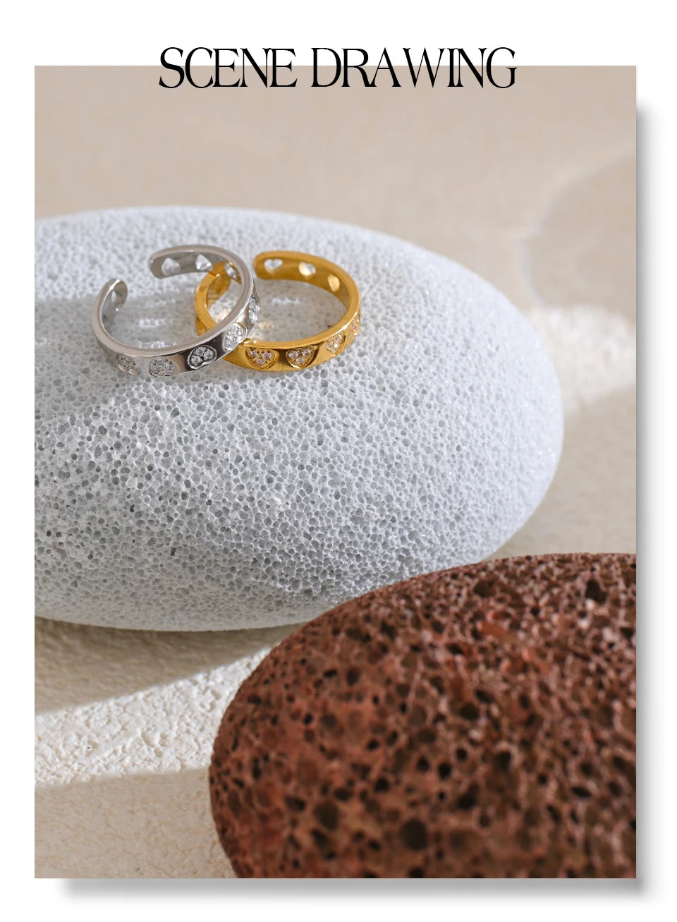 Cubic zirconia heart ring in gold-plated stainless steel with cubic zirconia.