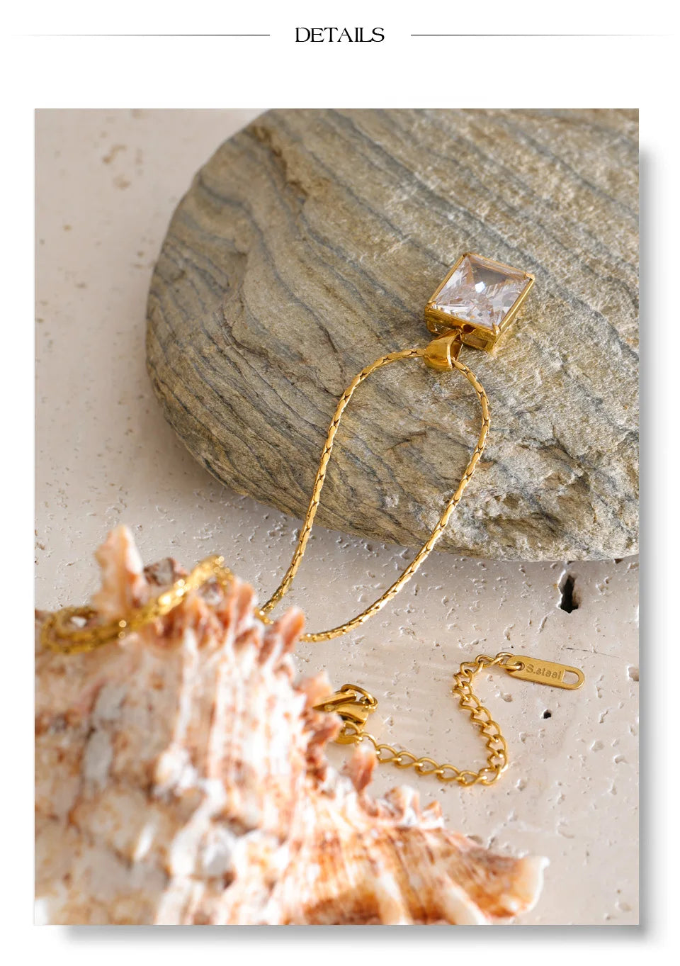 Cubic zirconia geometric necklace in gold-plated stainless steel with cubic zirconia.