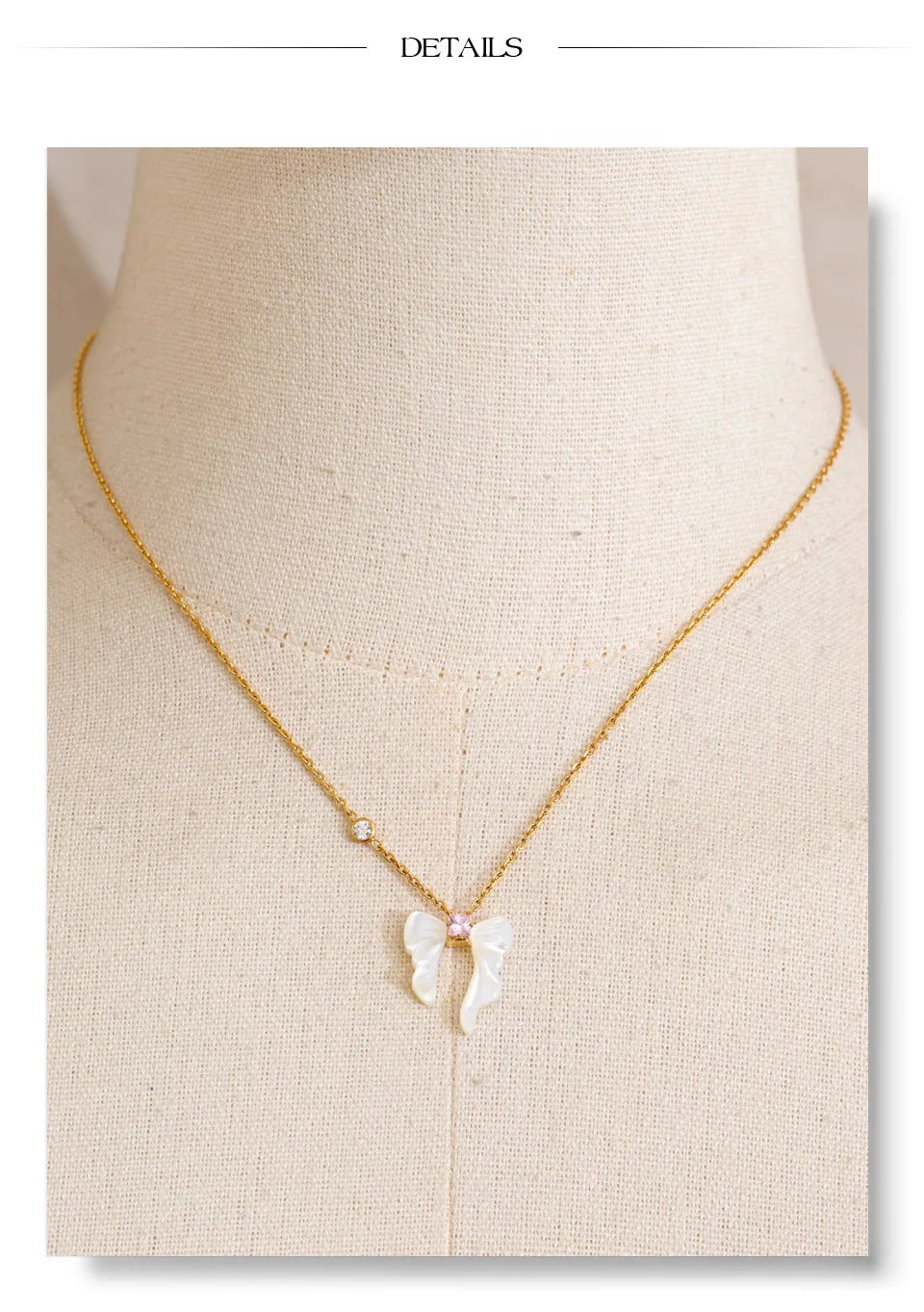 Shell butterfly necklace in gold-plated stainless steel with shell.