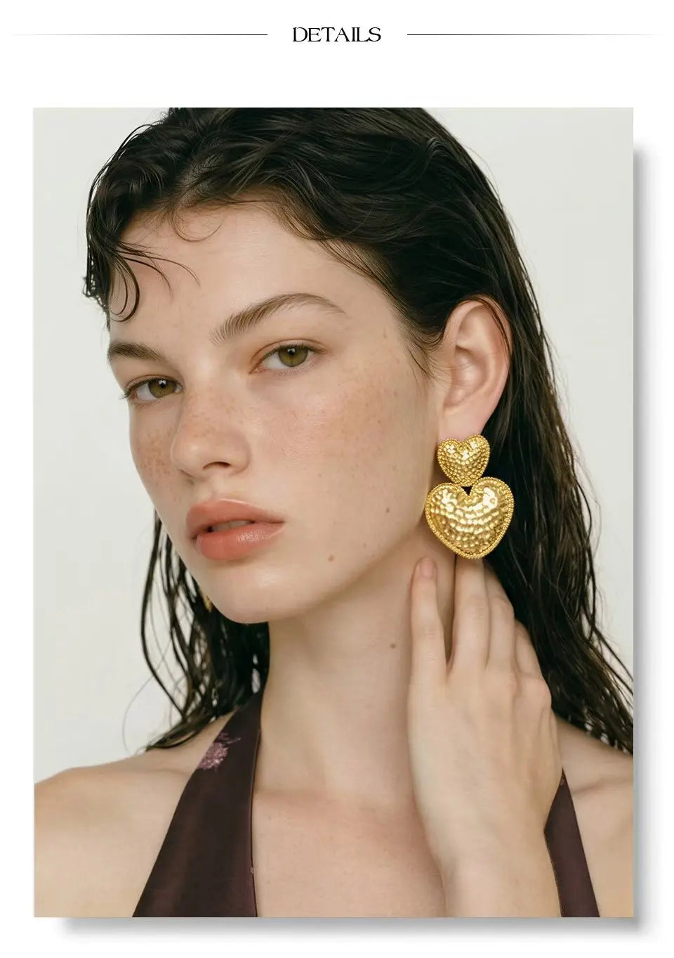 Heart earrings in gold-plated stainless steel.