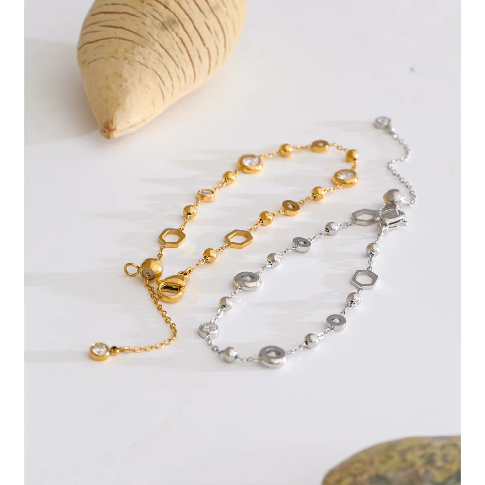 Cubic Zirconia Geometric Chain Bracelet — Gold-Plated Stainless Steel with Cubic Zirconia · PS1643
