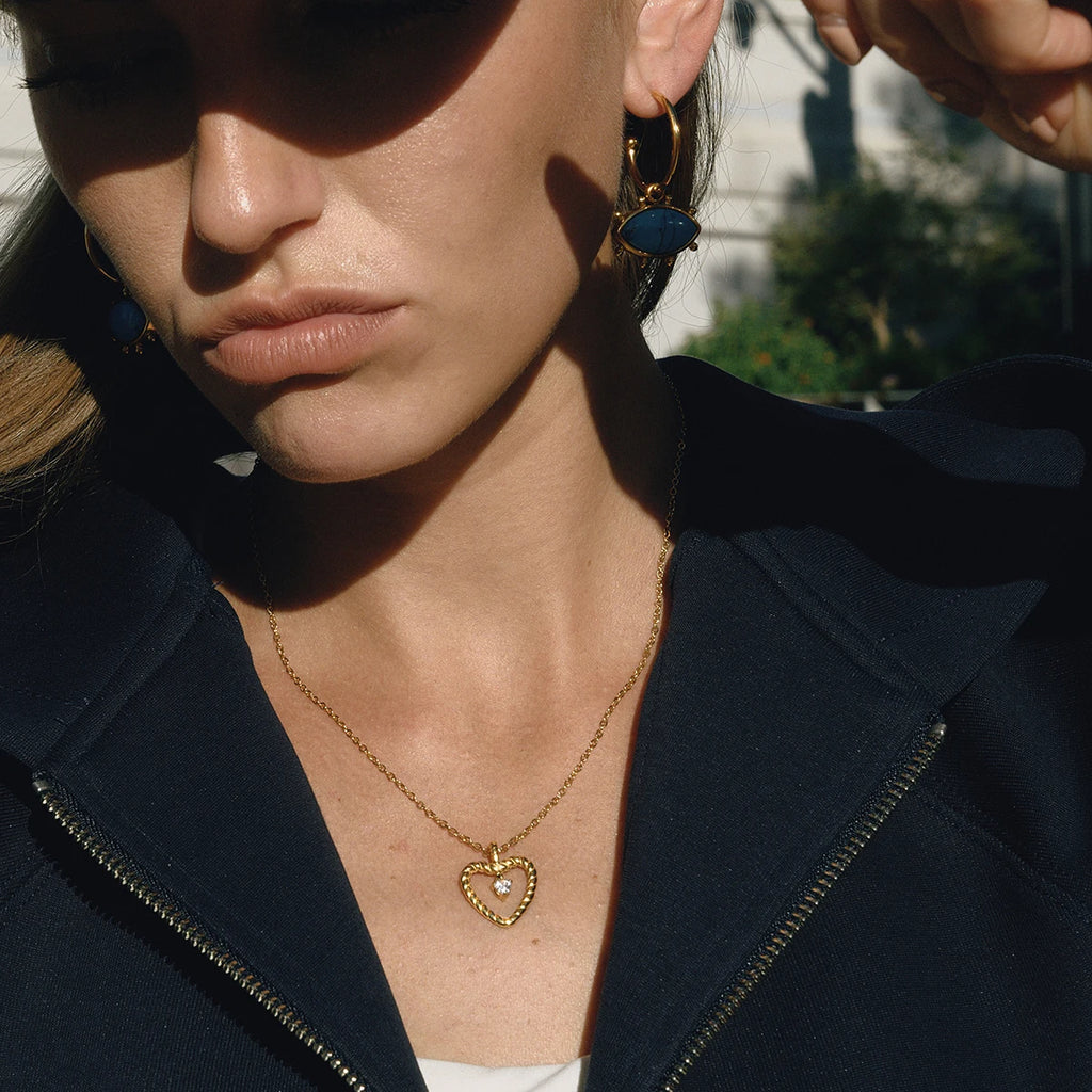 Crystal Heart Pendant Necklace — Stainless Steel · PS149