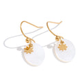 Natural stone geometric earrings in gold-plated stainless steel with natural stone.