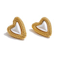 Pearl heart earrings in gold-plated stainless steel with pearl.