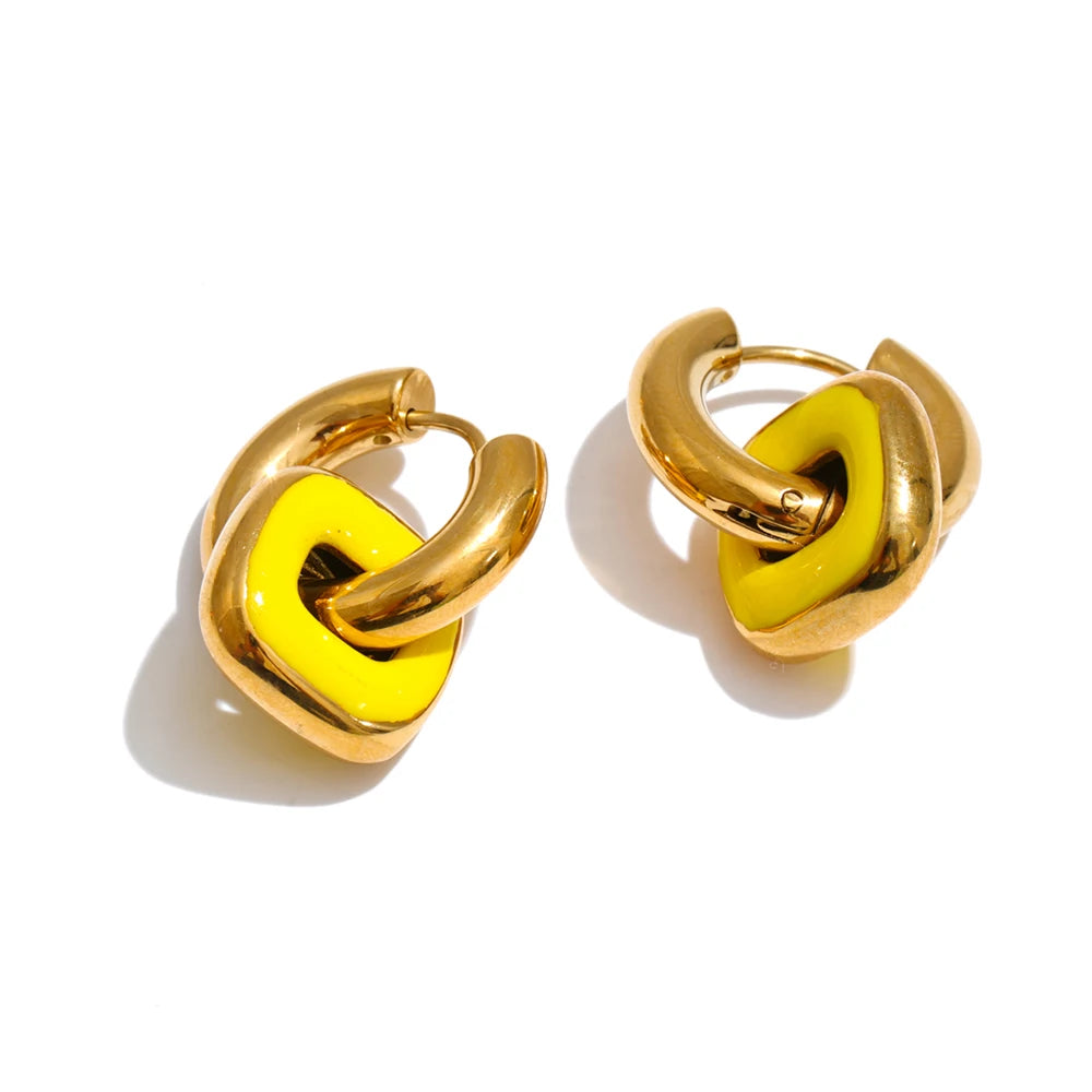 Enamel multi-color geometric earrings in gold-plated stainless steel with enamel.