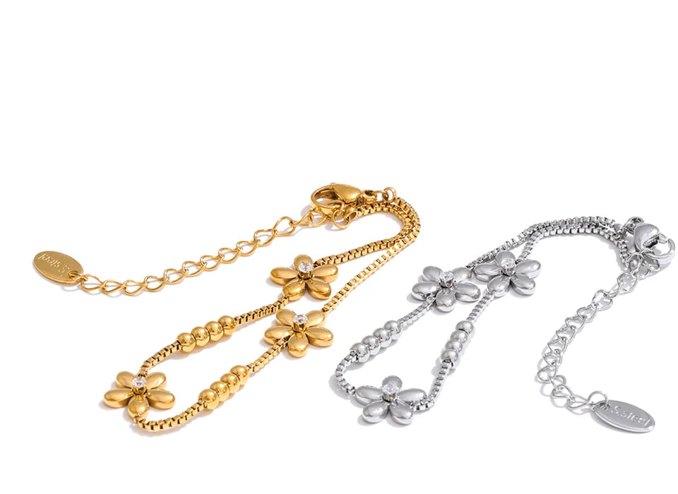 Cubic Zirconia Flower Geometric Bracelet — Gold-Plated Stainless Steel with Cubic Zirconia · PS1032