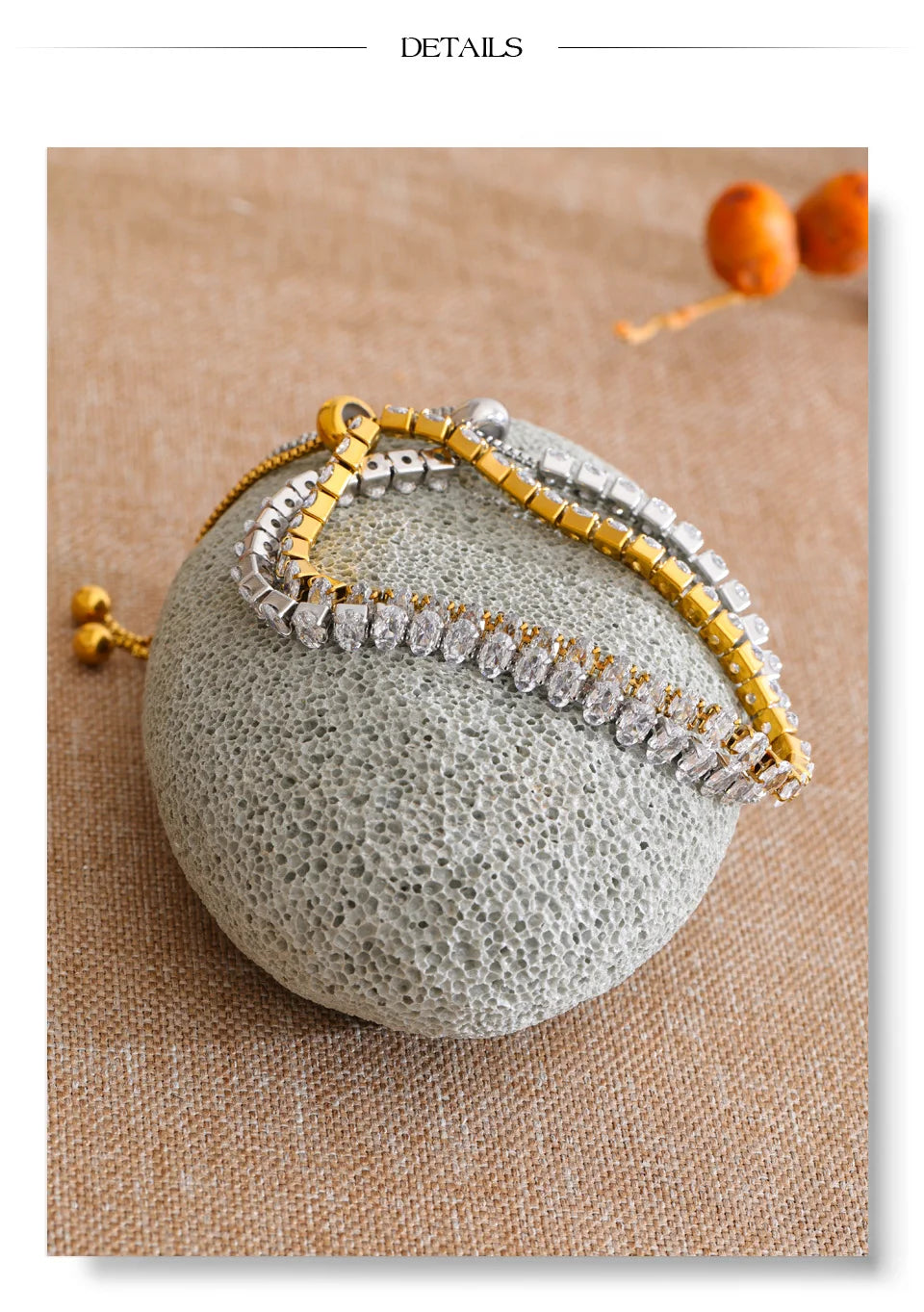 Cubic zirconia geometric bracelet in gold-plated stainless steel with cubic zirconia.