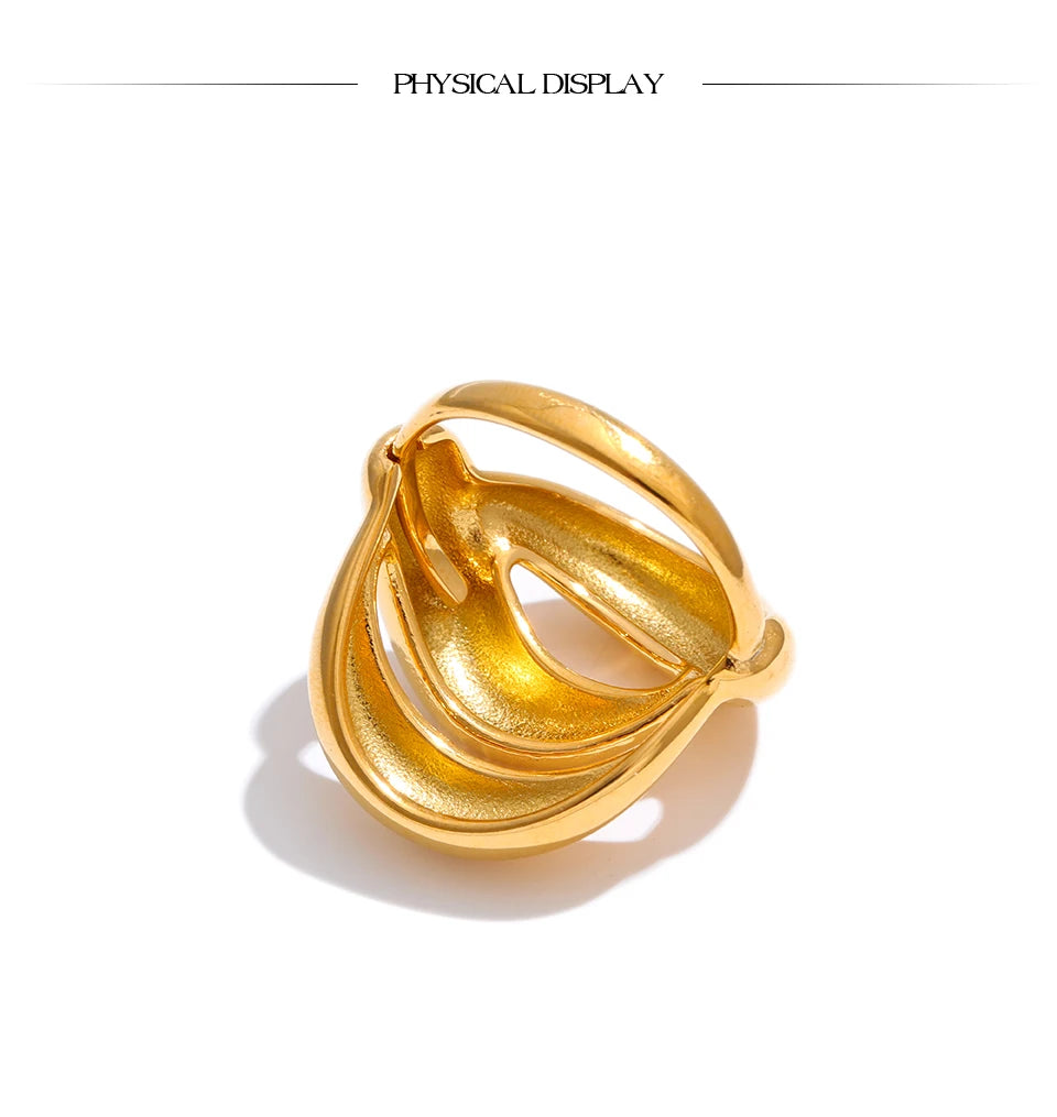 Geometric layered ring in 18K gold-plated stainless steel.