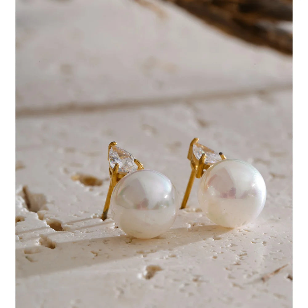 Cubic Zirconia Pearl Geometric Earrings — Gold-Plated Stainless Steel with Pearl and Cubic Zirconia · PS2093