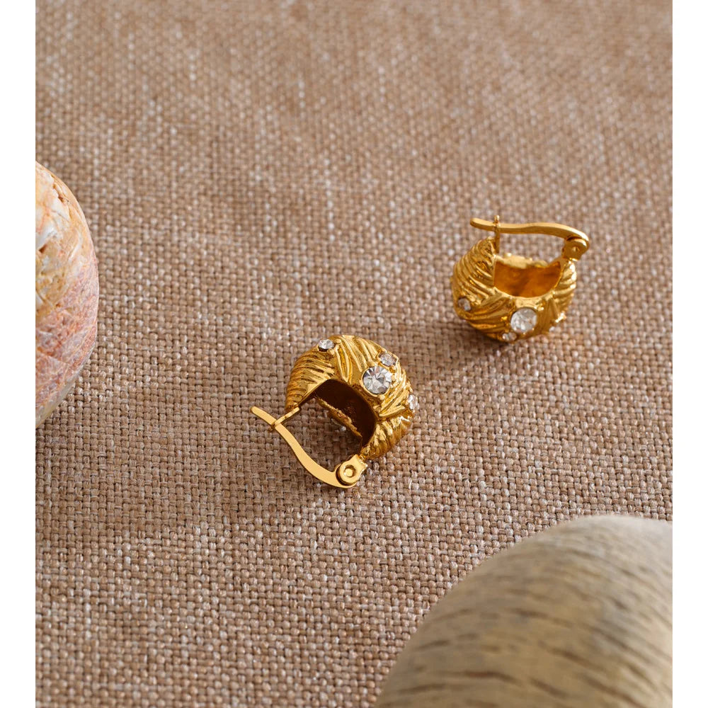 Cubic Zirconia Vintage Geometric Earrings — Gold-Plated Stainless Steel with Cubic Zirconia · PS1207
