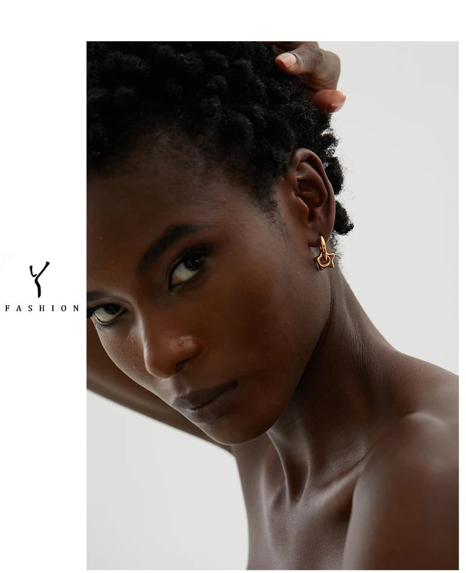 Heart star moon earrings in gold-plated stainless steel.