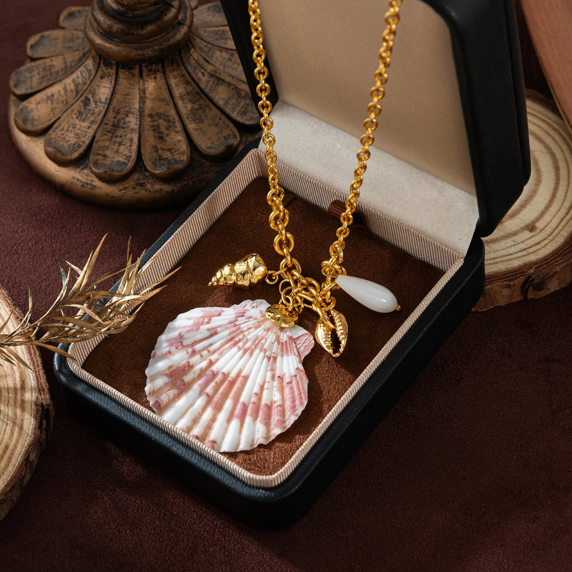 Summer beach breeze, purple seashell, conch, personality, niche design, gold necklace, color preservation