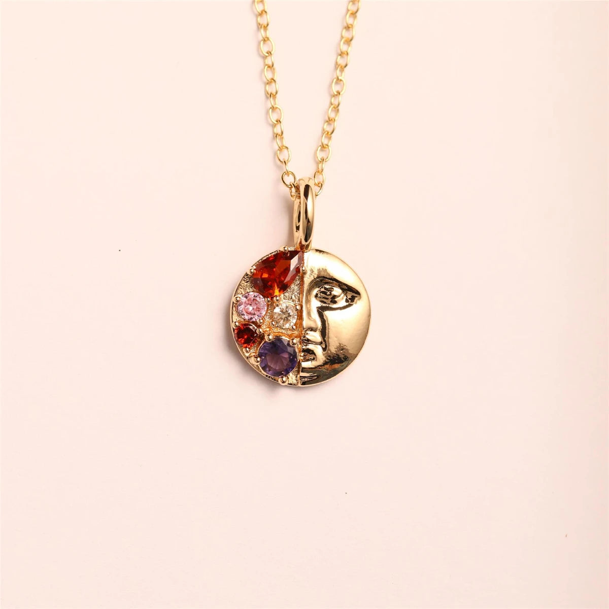 Vintage Greek Goddess Colored Zirconium Palace Art Necklace Casting Process Pendant Plating True Gold for Color Preservation