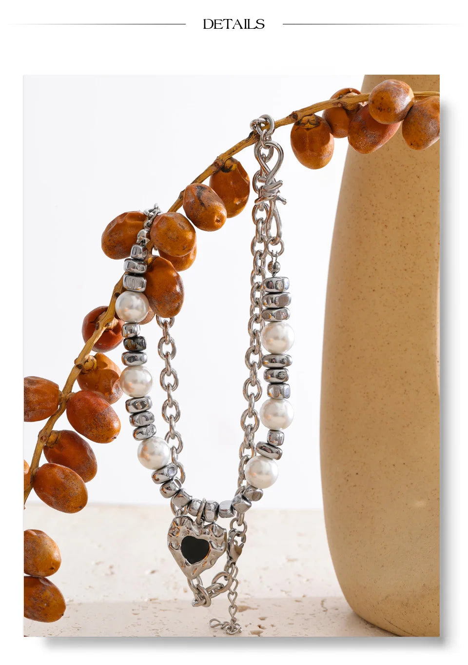 Pearl heart beaded necklace in gold-plated stainless steel with pearl.