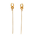 Geometric chain earrings in gold-plated stainless steel.